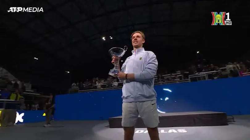 Shapovalov có bước nhảy vọt trên bảng xếp hạng ATP