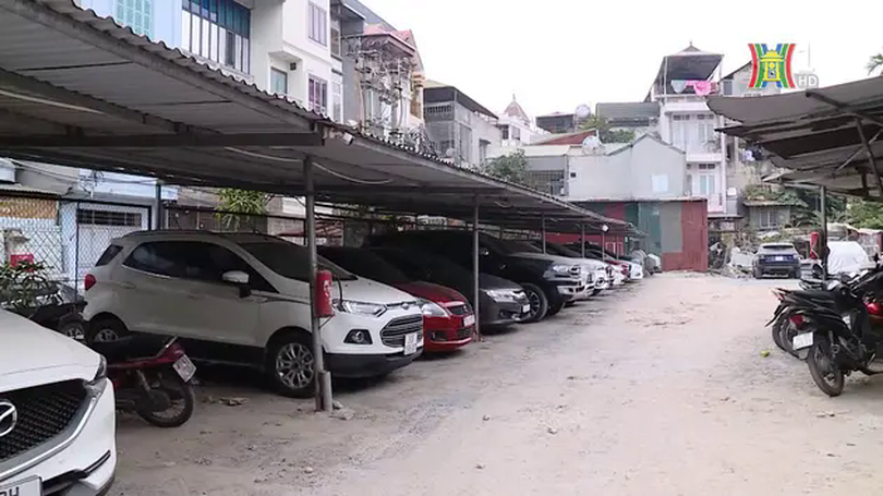Biến đất công thành bãi trông xe trái phép
