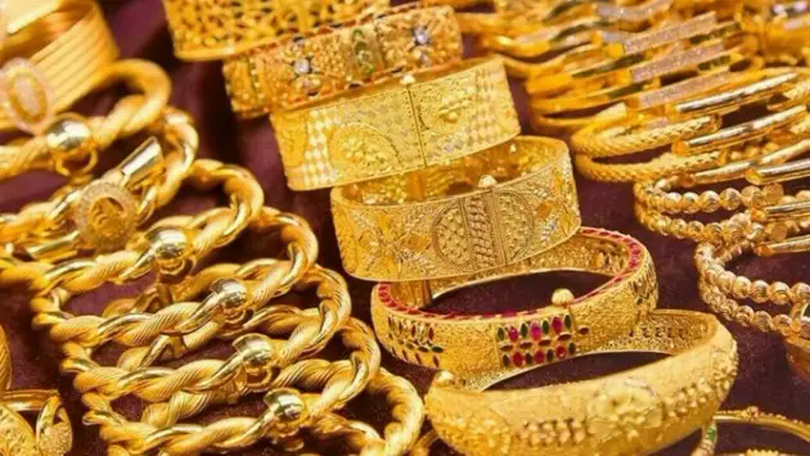 Giá vàng giảm mạnh, giá USD tăng nóng