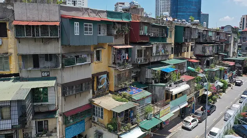 Tập thể xuống cấp vẫn có giá cao phi lý