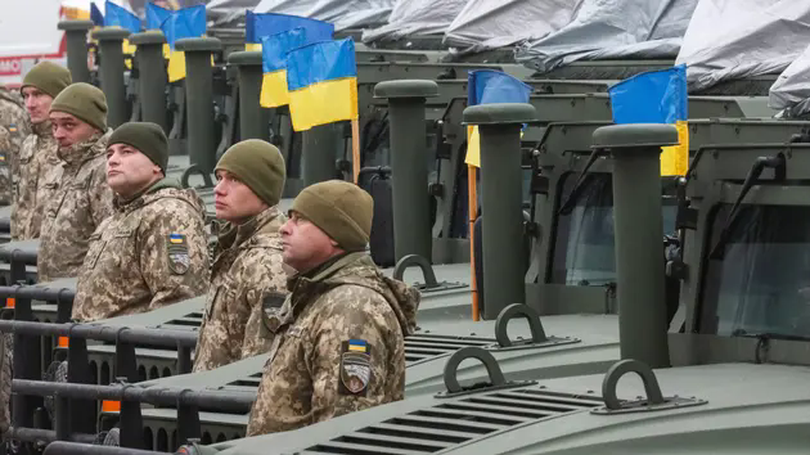 Không vào NATO, Ukraine cần tăng gấp đôi số quân đội
