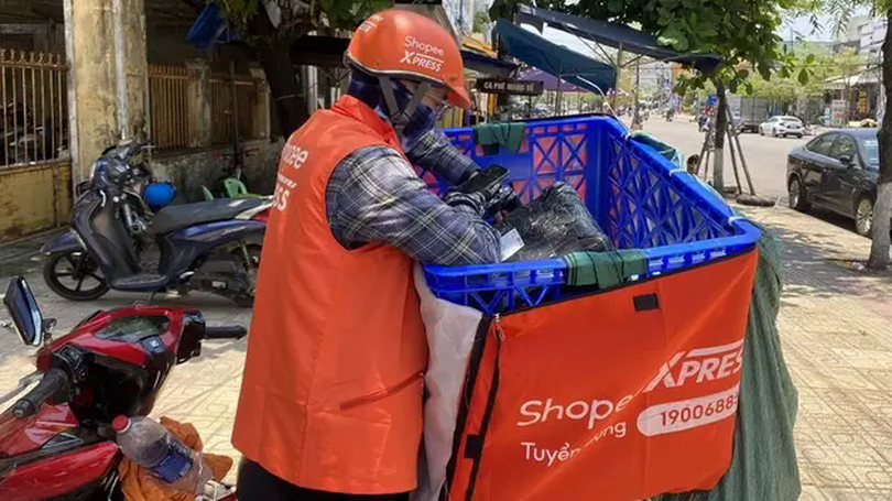 Hàng dưới 2 triệu đồng có thể được miễn thuế nhập khẩu