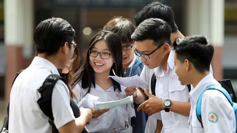 Năm 2025, các đại học không còn được xét tuyển sớm