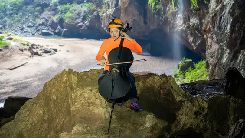 Sơn Đoòng đẹp kỳ vĩ trong MV 'Quảng Bình quê ta ơi'