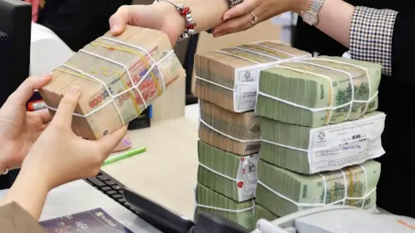 Nhiều ngân hàng tăng lãi suất tiền gửi tiết kiệm