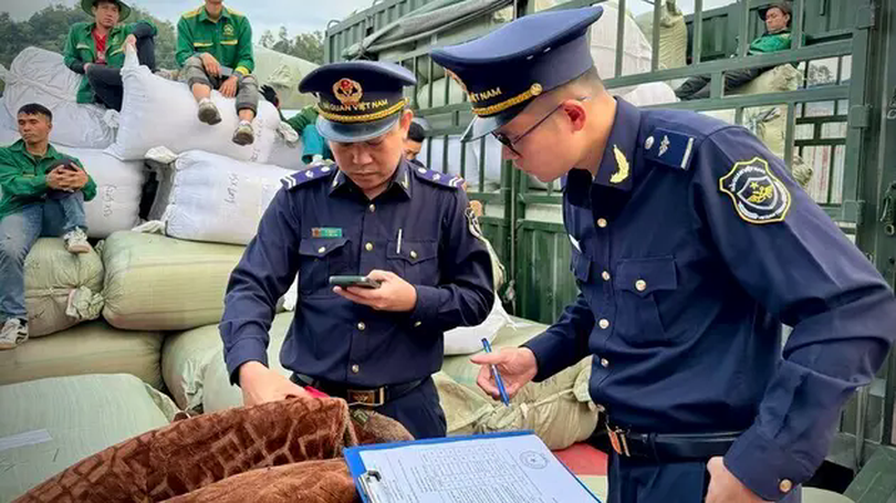 Xuất nhập khẩu qua Lạng Sơn tăng cao