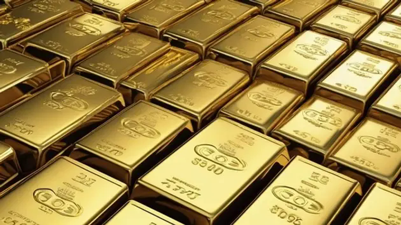 Giá vàng thế giới lần đầu vượt mốc 2.950 USD/ounce