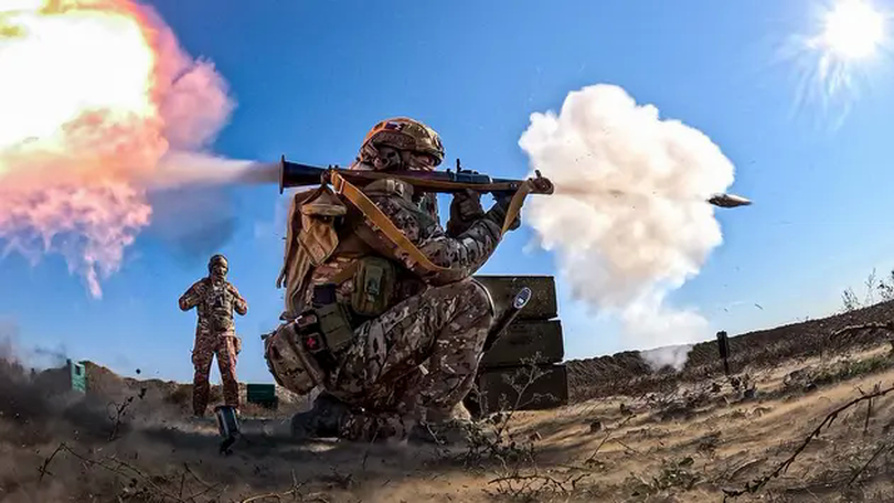 Quân đội Nga vượt biên tỉnh Kursk, tiến vào Ukraine