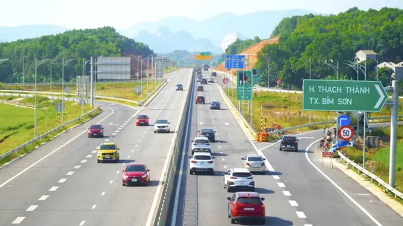 An toàn trên những tuyến cao tốc, quốc lộ
