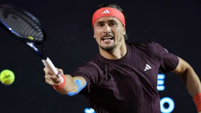 Alexander Zverev bị tay vợt kém 84 bậc đánh bại
