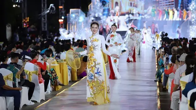 Nhiều chương trình đặc sắc tại Lễ hội áo dài năm 2025