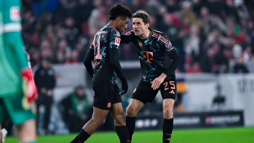 Bayern Munich xây chắc ngôi đầu Bundesliga 2024/25