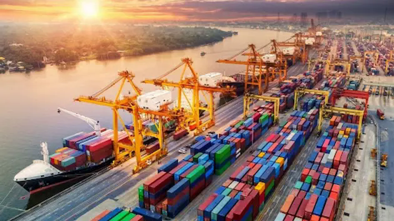 Hà Nội phát triển mạnh về logistics