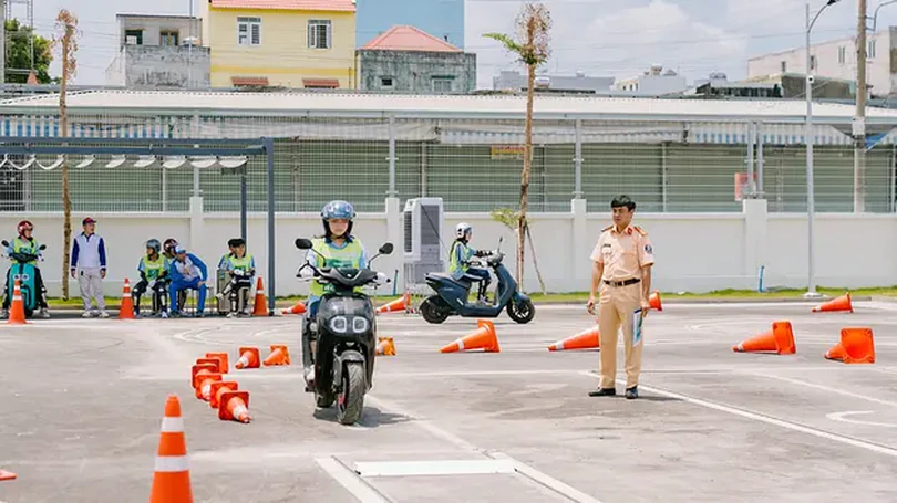 Có bằng ô tô, miễn thi lý thuyết GPLX hạng A1, A