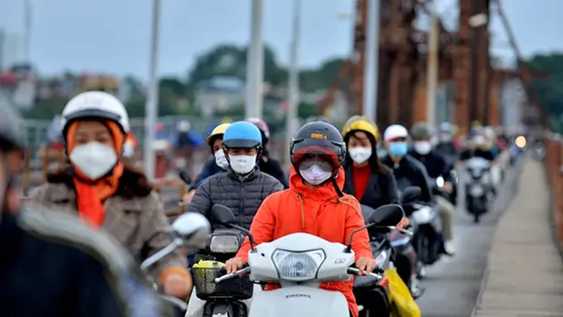 Không khí lạnh tràn về, Hà Nội mưa rét