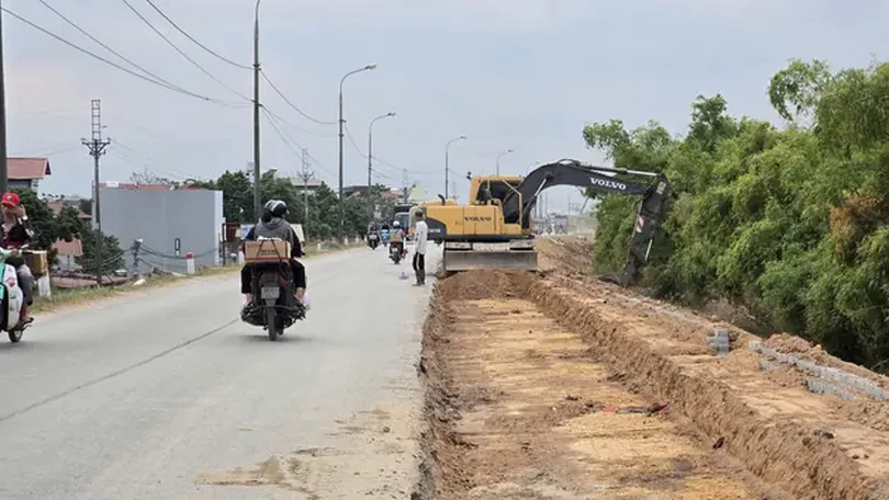 Dự án mở rộng đê Hữu Hồng sẽ hoàn thành vào tháng 7