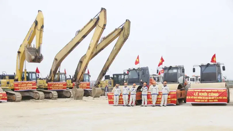 Khởi công Dự án mở rộng đường bộ cao tốc Bắc - Nam