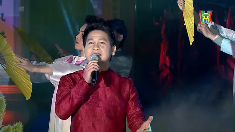 Hà Nội linh thiêng hào hoa
