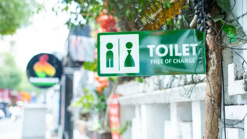 Hà Nội: Nhà hàng mở cửa cho du khách đi vệ sinh