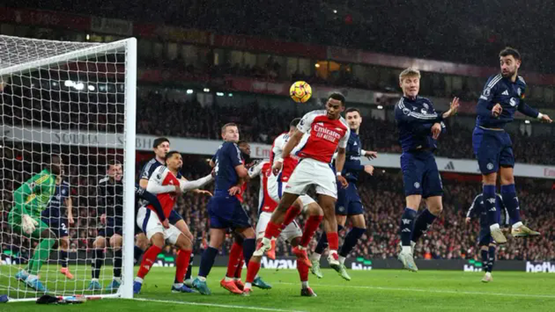 Man United vs Arsenal: Tâm điểm vòng 28 Ngoại hạng Anh