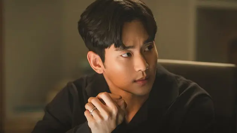 Kim Soo Hyun sẽ rút khỏi 'Good Day' của G-Dragon?