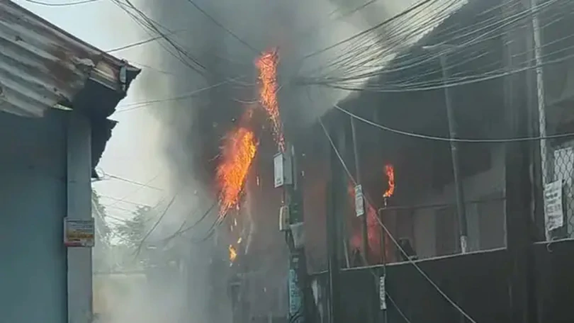 Dãy trọ bàng hoàng vì ngọn lửa thiêu rụi tài sản