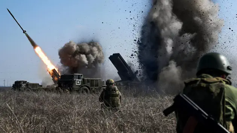 Nga - Ukraine tiếp tục không kích, triển vọng ngừng bắn mờ mịt