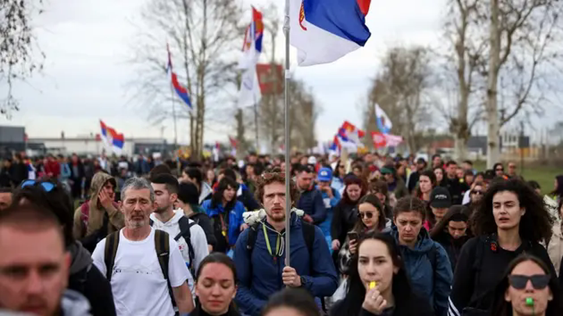 100.000 người biểu tình chống Chính phủ tại Serbia