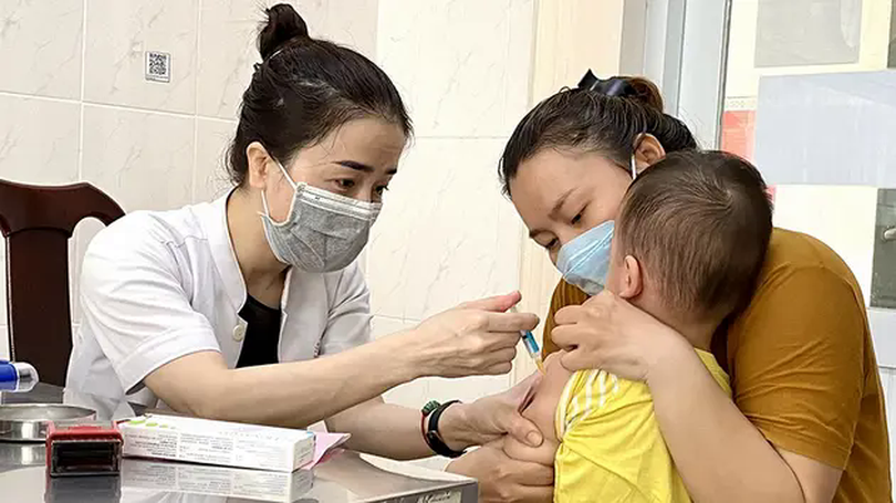 Thủ tướng yêu cầu đẩy nhanh tiêm chủng sởi
