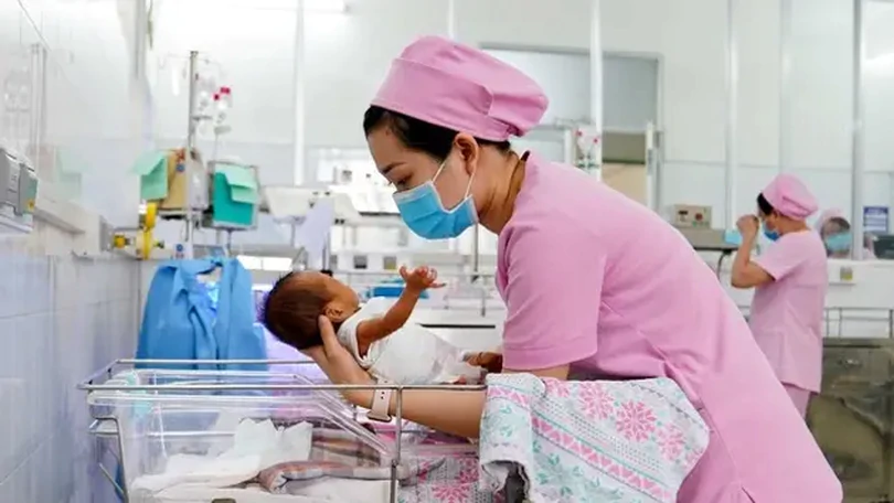 TP.HCM: Gia đình sinh đủ hai con được hỗ trợ tài chính