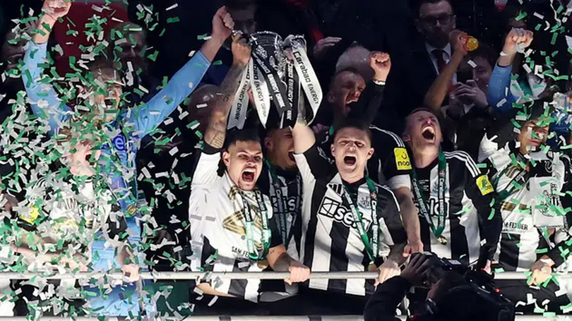 CLB Newcastle đăng quang cúp Liên đoàn Anh
