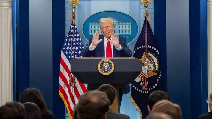 Ông Trump thăm Trung tâm Kennedy với tư cách Chủ tịch HĐQT