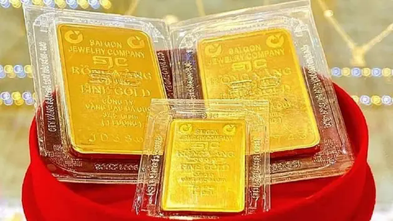 Giá vàng vượt ngưỡng 100 triệu đồng/ lượng