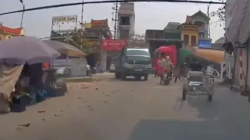 Gác chắn tự mở khi tàu hỏa chưa đi qua