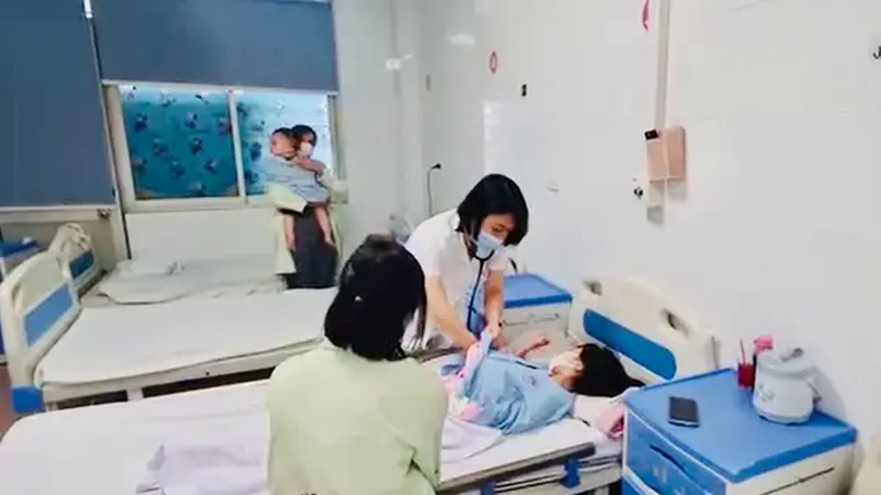 Phân luồng điều trị sởi, tránh lây nhiễm chéo