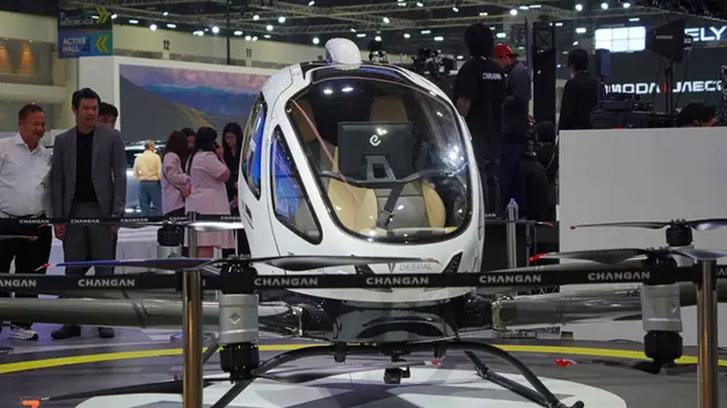 Ô tô bay Trung Quốc có giá 410.000 USD