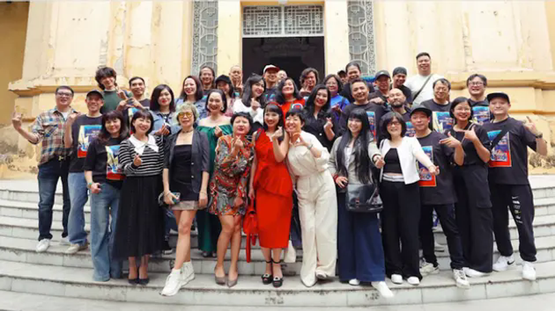 Hơn 100 nghệ sĩ dự 'Dạ hội cựu sinh viên Thủ đô'