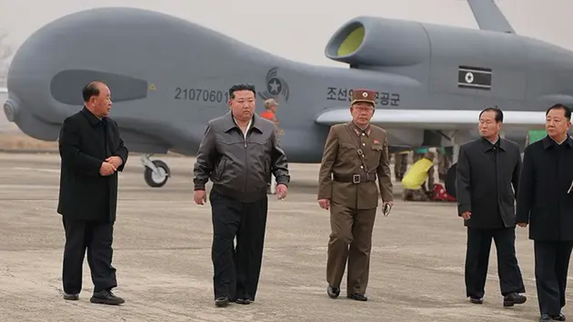 Lãnh đạo Triều Tiên thị sát cuộc thử nghiệm UAV cảm tử