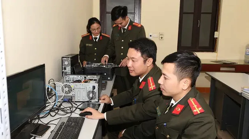 Công an Hà Nội ứng dụng công nghệ vào công tác nghiệp vụ