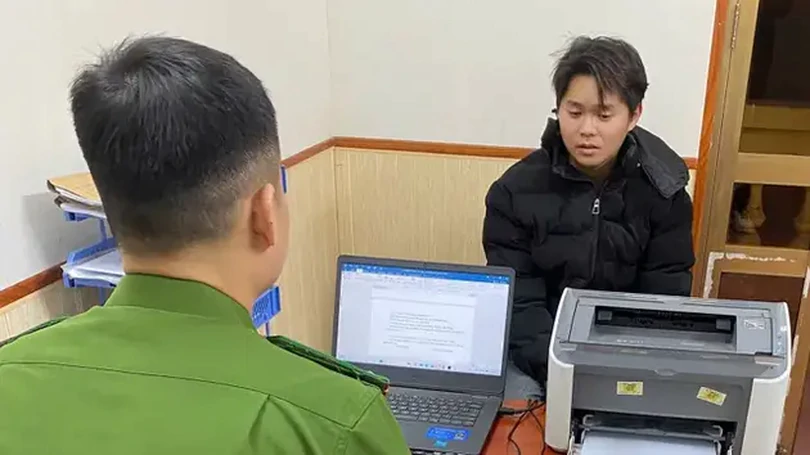 Bắt giữ đối tượng lao xe vào CSGT