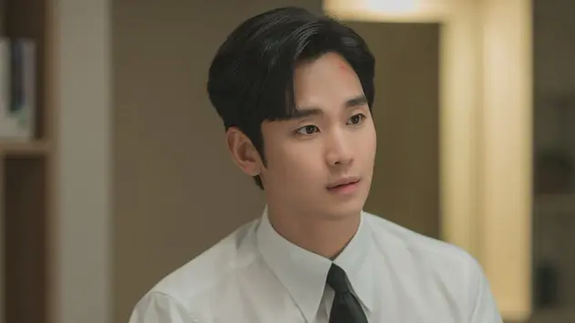 Kim Soo Hyun đối mặt phạt hơn 4.200 tỷ đồng