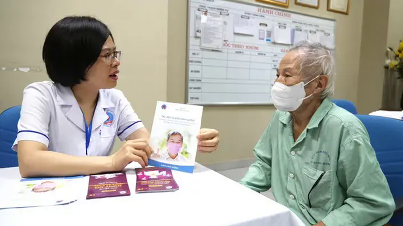 Tiếp cận mới trong chăm sóc sức khỏe người cao tuổi