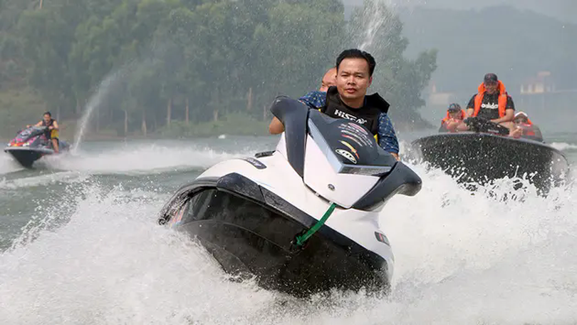 Jetski - thử thách để vượt qua