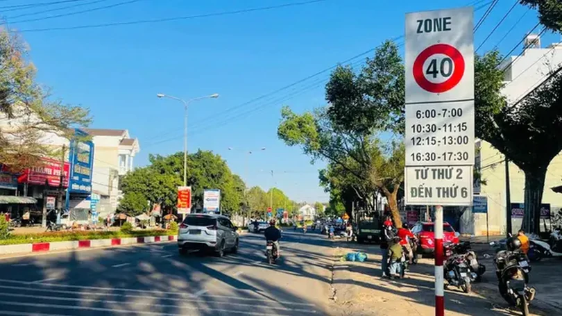 4.400 biển báo giao thông bất cập đã được xử lý