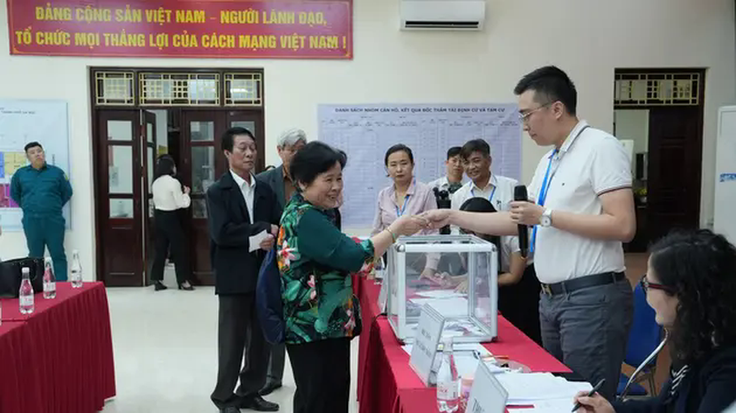 Cư dân chung cư 51 Huỳnh Thúc Kháng bốc thăm tái định cư