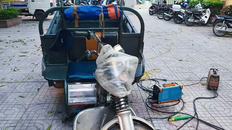 Người dân cam kết tiêu hủy xe ba bánh tự chế