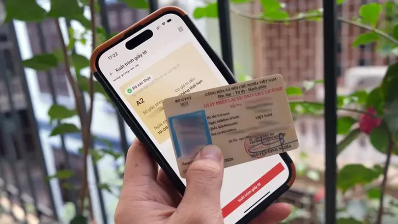 Lượng người dân cấp đổi GPLX trực tuyến tăng cao