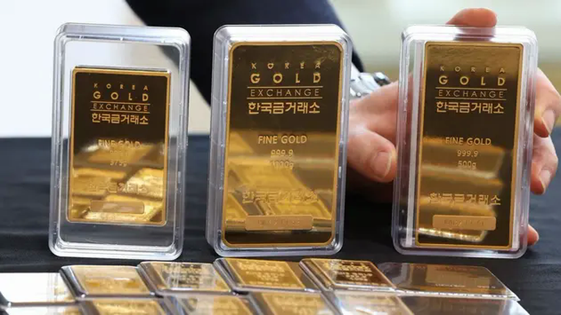 Vàng thế giới phá mốc 3.100 USD/ounce