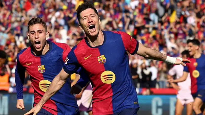 Barcelona củng cố ngôi đầu bảng