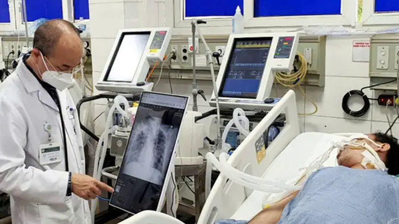 Nhiều người lớn gặp biến chứng nặng vì bệnh sởi
